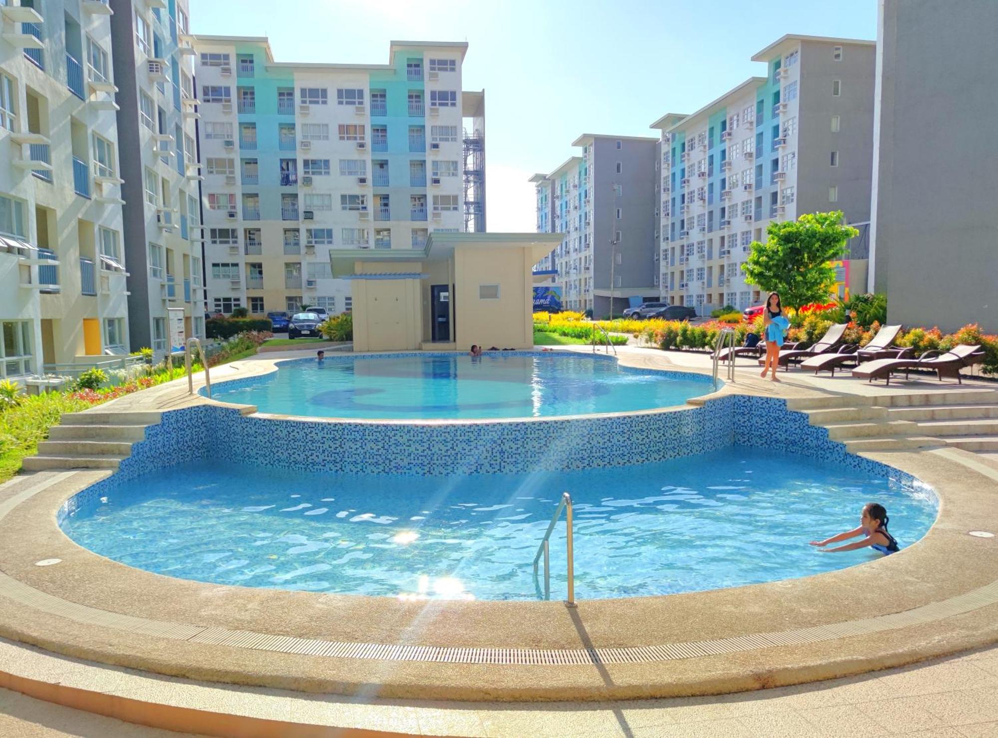 Davao Condo 2BR Pool Wifi Netflix Exterior foto